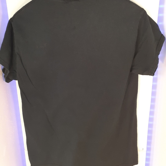 GILDAN Shirt - Picture 2 of 4